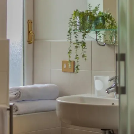 Casa Cavour By Wonderful Italy Apartment *